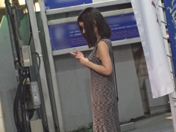 【街角の淫乱美女】ちょい触りでマンコびしょ濡れ！セックス体質の謎美女とヤリまくる濃厚性交記録！！敏感ボディがエロすぎる！♡