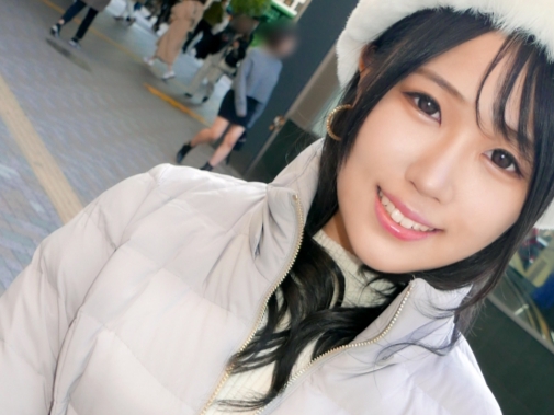 【街角ナンパ】プリ尻女子をゲット！キュートな笑顔の裏に隠されたエッチな本性！バックから激ピストンで喘ぎまくる敏感マンコを激突♡