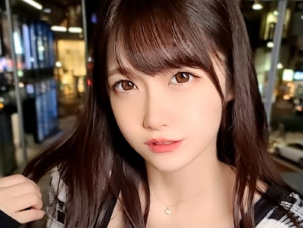 【スレンダー美少女】美乳＆桃尻のウブっ子が騎乗位で腰振りまくり！プリケツ打ち付けて痙攣イキするエロすぎ絶頂SEX♡