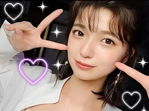 【20歳ピチピチ美少女の初々しいセックス】顔ほどデカいチ●ポを必死にフェラ！正常位で激しく突かれ、中出しされた瞬間、痙攣しながらイッちゃう敏感ボディがたまらない！！♡