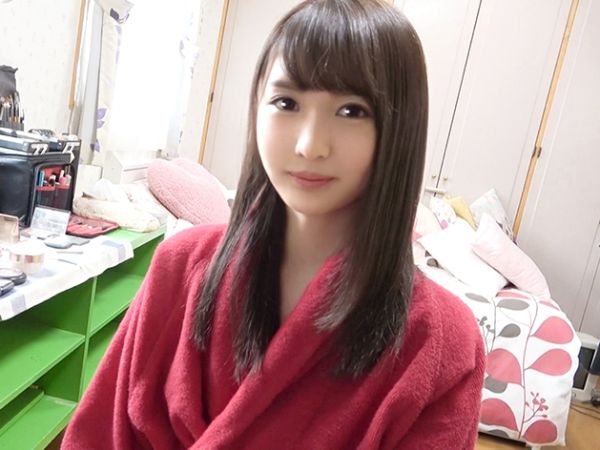 【美尻娘の生挿入デビュー】『初めてでドキドキ…』巨尻美少女がナマチンポに挑戦！緊張の初体験で子宮の奥まで突かれて、本気で感じる生々しいセックス！本物の快感に目覚めちゃう！