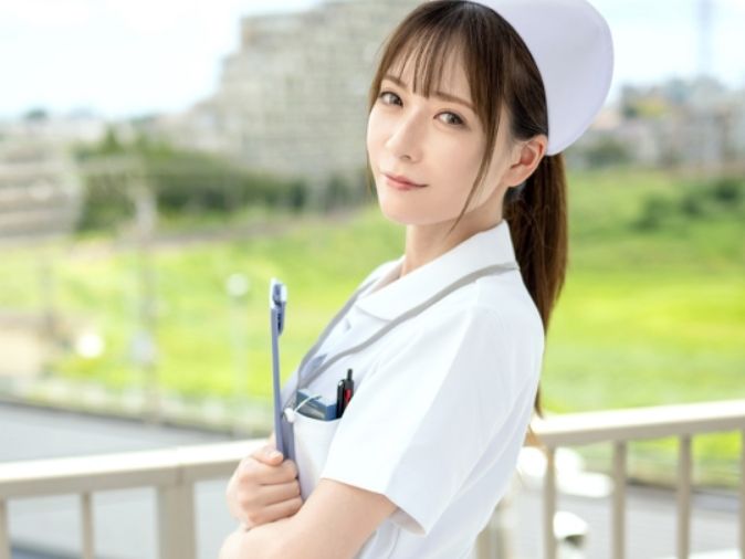 【ナースの危険な本性】『バレたら困るけど…』清楚な見た目のナースが、実はド変態！お仕事中は真面目な顔して、裏ではチンポ大好きで、エロすぎる本性丸出し！ｗ